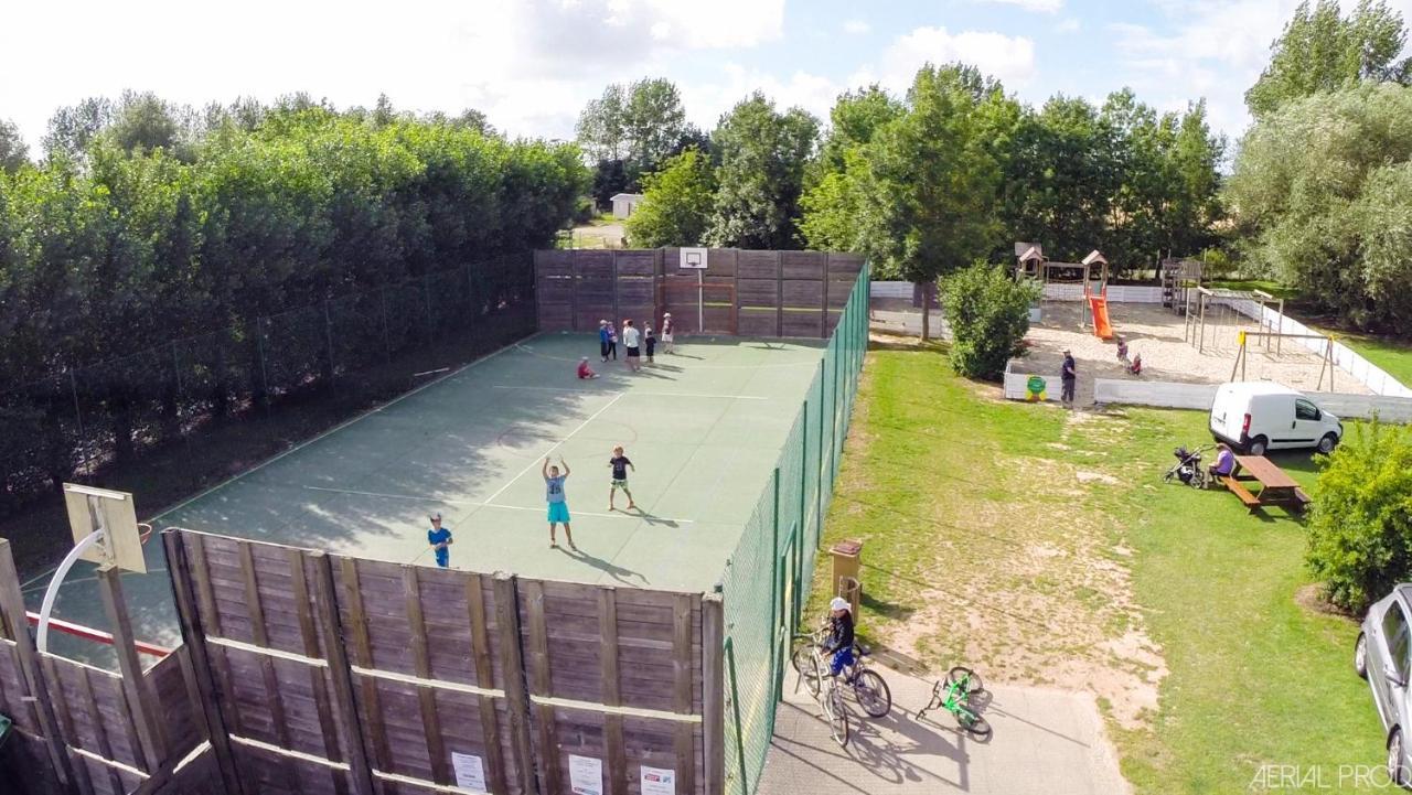 Camping Haipenee Saint-Quentin-en-Tourmont Exteriér fotografie